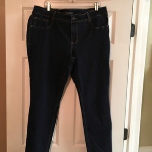 Blue Jeans (dark wash)